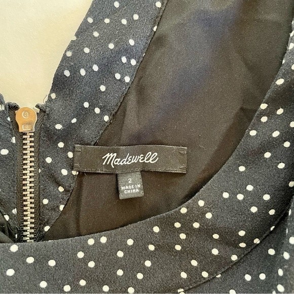 Madewell Zip Back Short Sleeve Shift Dress in Black Polkadot Scatter Size 2 - Picture 7 of 12